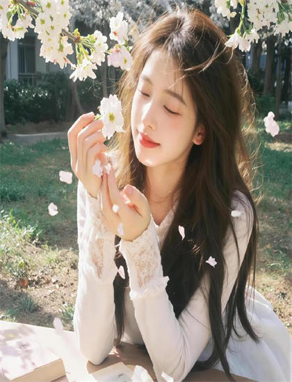 《老板的女儿打开了后门》大结局深度解读：人物结局与主题升华全面分析